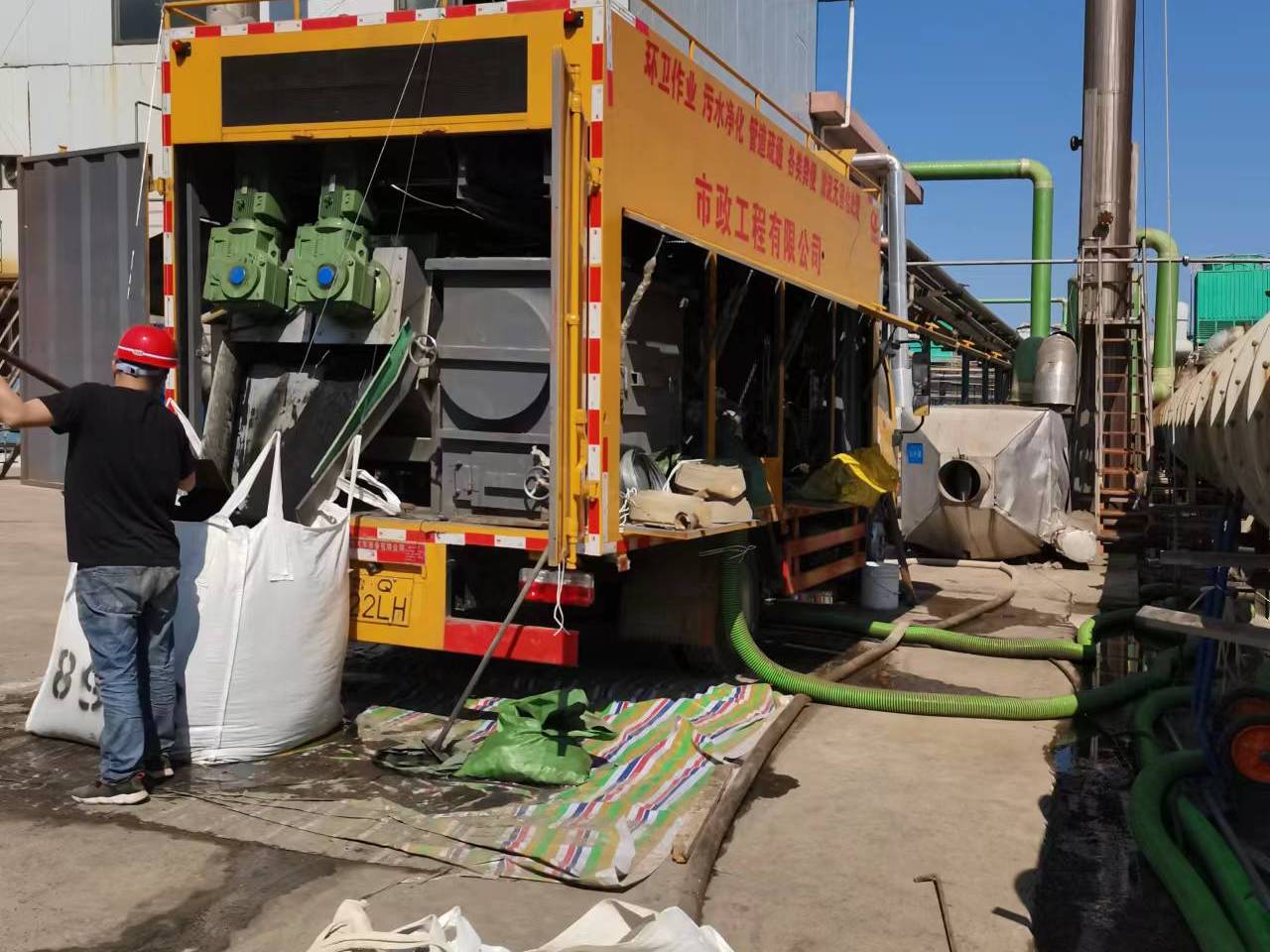 汉寿淤泥压干处理